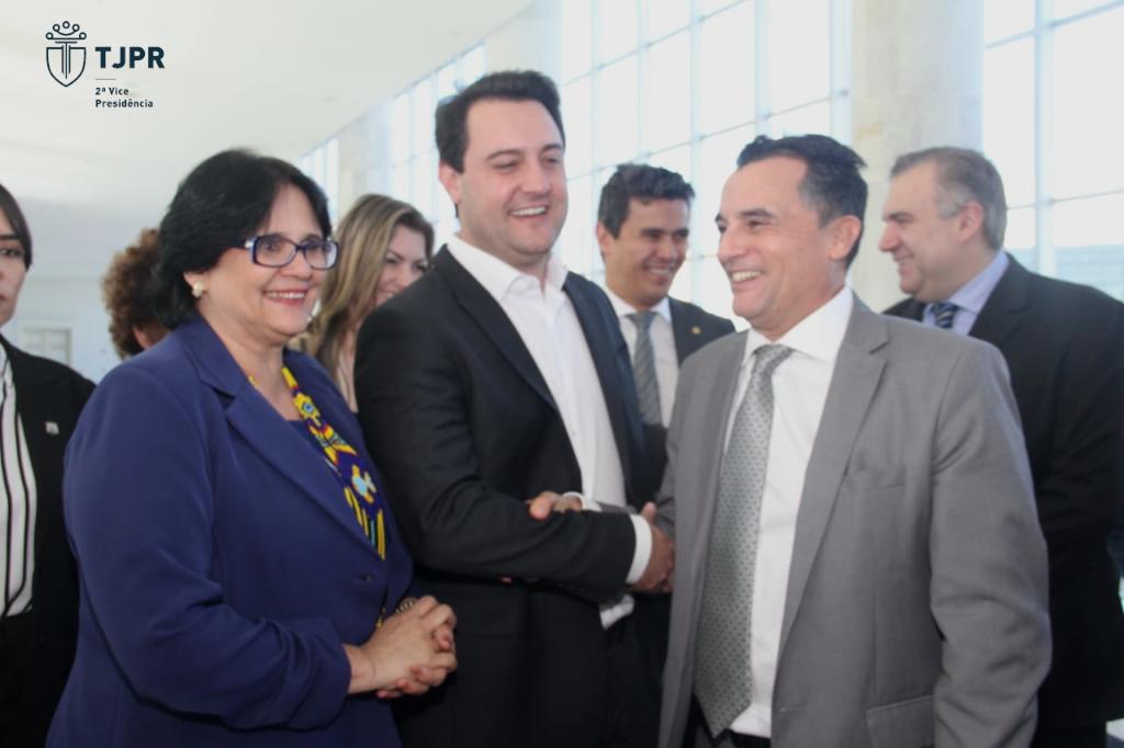 2º Vice-Presidente do TJPR se reúne com a Ministra Damares Alves