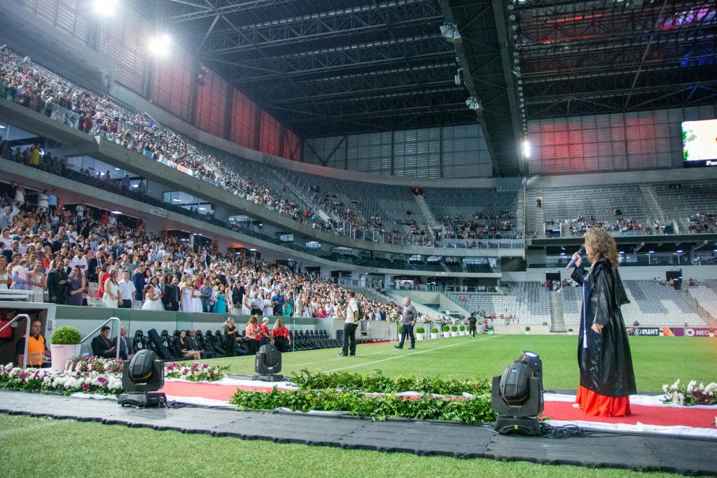 Casamento Coletivo celebra união de mais de 1.000 casais no Paraná