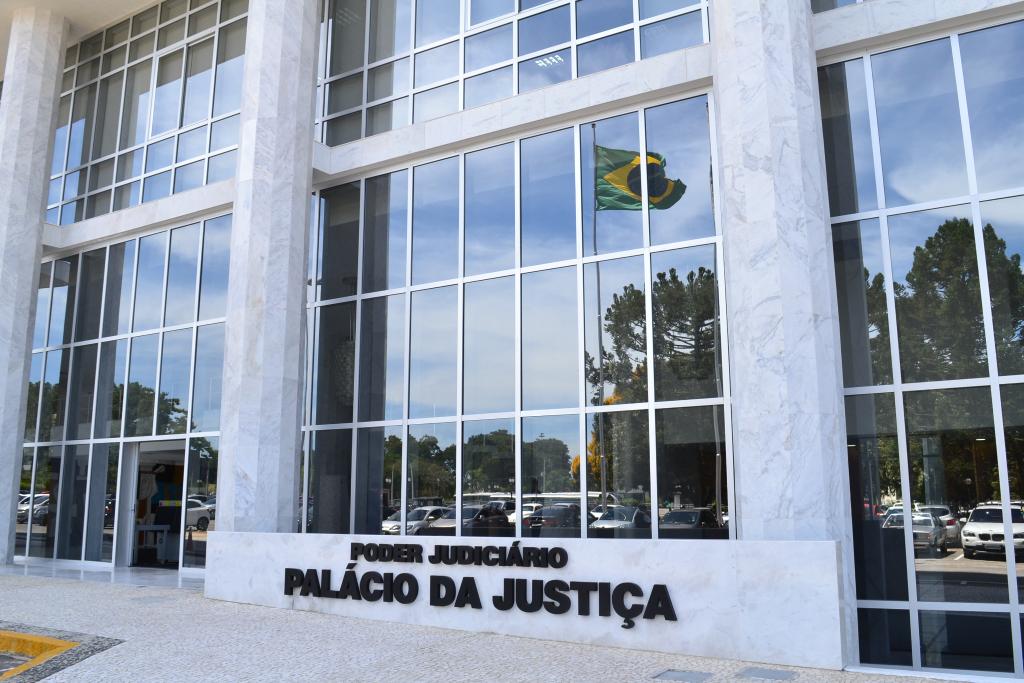 Comissão do Concurso para Juízes do TJPR terá maioria de mulheres