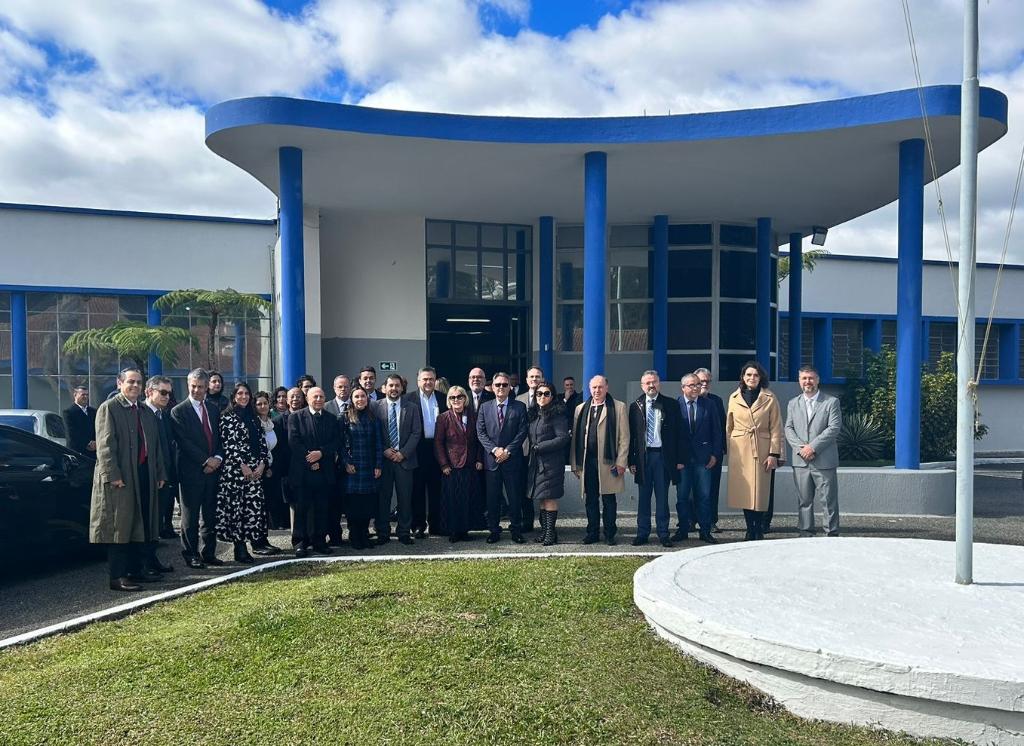 Presidente do TJPR acompanha Ministra Rosa Weber em agenda no Complexo Médico Penal em Pinhais