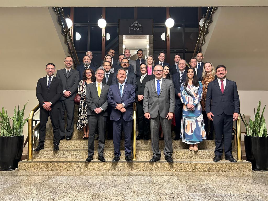 Encontro do TJPR e Itaipu Binacional encerra primeira fase do projeto de Reforma Administrativa do Tribunal