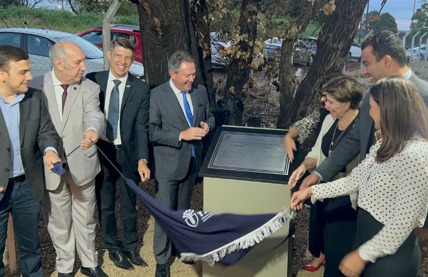 Pedra fundamental do novo fórum de Ponta Grossa é lançada