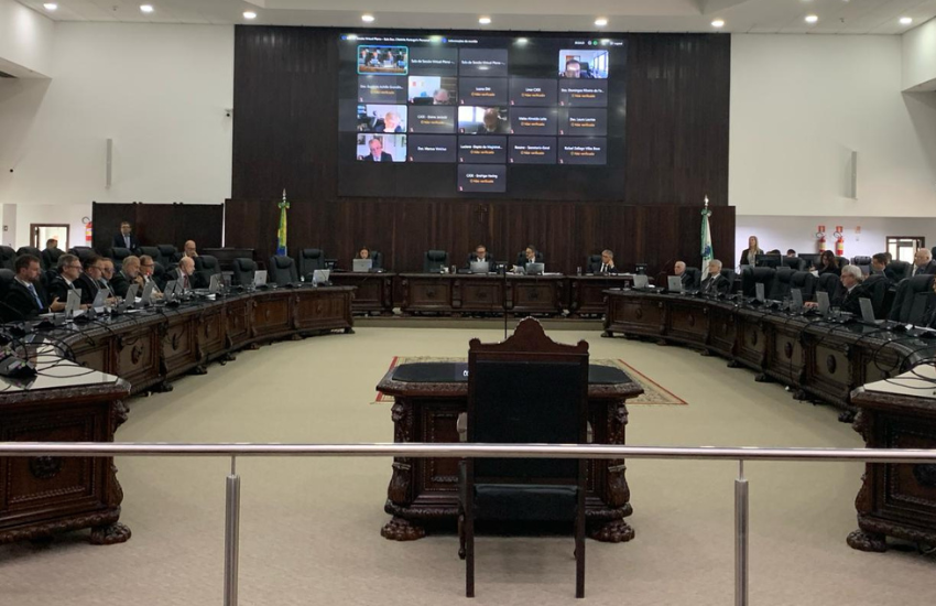 Corregedoria-Geral da Justiça do TJPR completa 100 anos e recebe homenagem