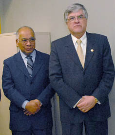 Presidente e 1º vice-presidente do Tribunal de Justiça são homenageados com cidadania honorária de Londrina